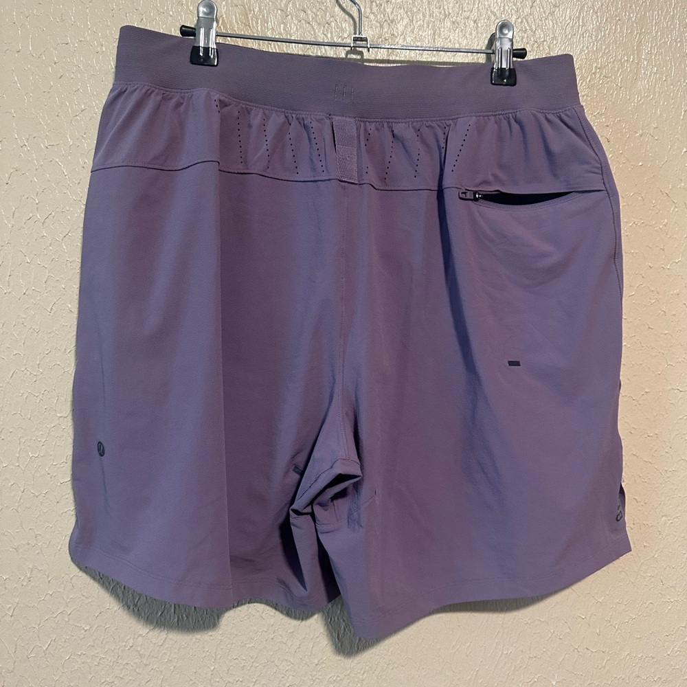 Lululemon License to Train‎ Lined Short 7" Size Large - Picture 3 of 9